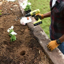 Laden Sie das Bild in den Galerie-Viewer, Spiralbohrer für den Garten